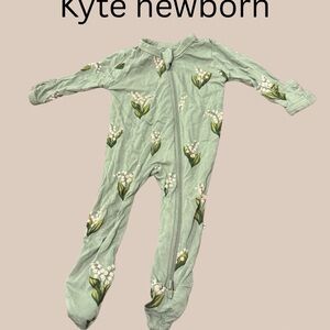 Kyte BABY Green Floral Footie